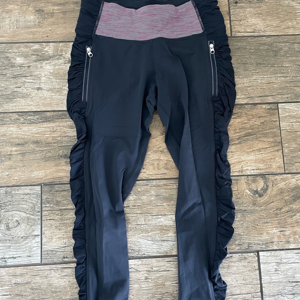 Lululemon Cropped Leggings